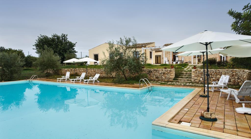 Agriturismo Gaia Villa Noto Buitenkant foto