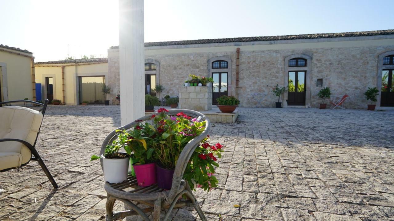 Agriturismo Gaia Villa Noto Buitenkant foto